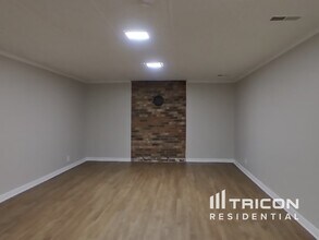 4278 S 4625 W in West Valley City, UT - Foto de edificio - Building Photo