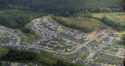 Snowden Bridge in Stephenson, VA - Building Photo - Building Photo