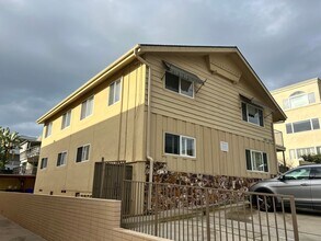 2967 Lawrence St in San Diego, CA - Building Photo - Building Photo