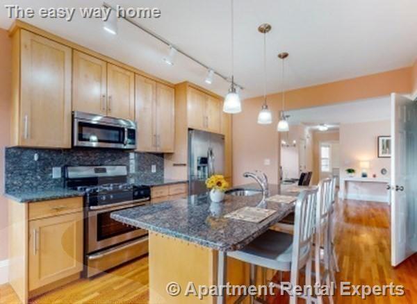 20 Concord Ave, Unit 2