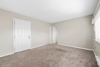 800 Harrisburg Pike in Columbus, OH - Building Photo - Building Photo