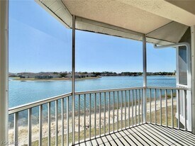 4246 Liron Ave in Ft. Myers, FL - Building Photo