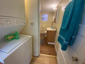 456 Woodlane Ave in Midland, PA - Building Photo - Building Photo