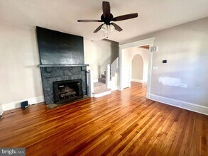 214 Haddon Ave in Collingswood, NJ - Building Photo - Building Photo