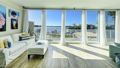 4975 Bonita Beach Rd SW in Bonita Springs, FL - Building Photo - Building Photo