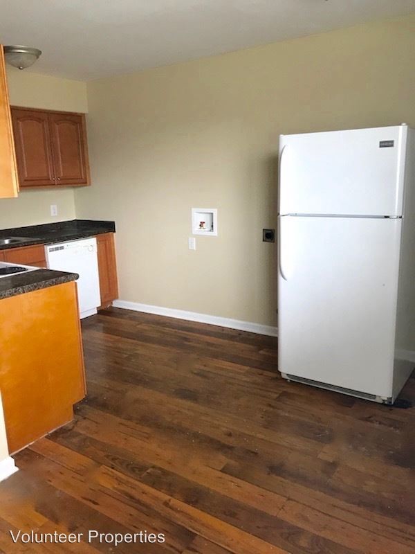 800 Anderson Ln in Nashville, TN - Building Photo - Building Photo