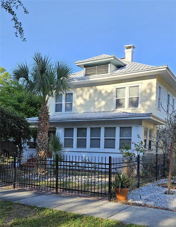 property at 1034 1/2 5th St N