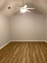 18 Long Meadow Dr in Jackson, TN - Building Photo - Building Photo