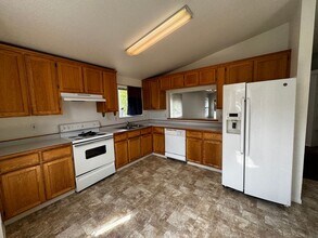 4071 Hillside Ct in Eureka, CA - Building Photo - Building Photo