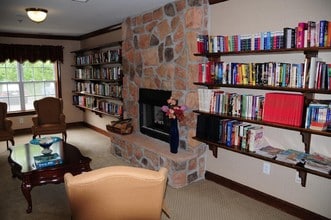 Park Terrace Senior Living in Rahway, NJ - Foto de edificio - Building Photo
