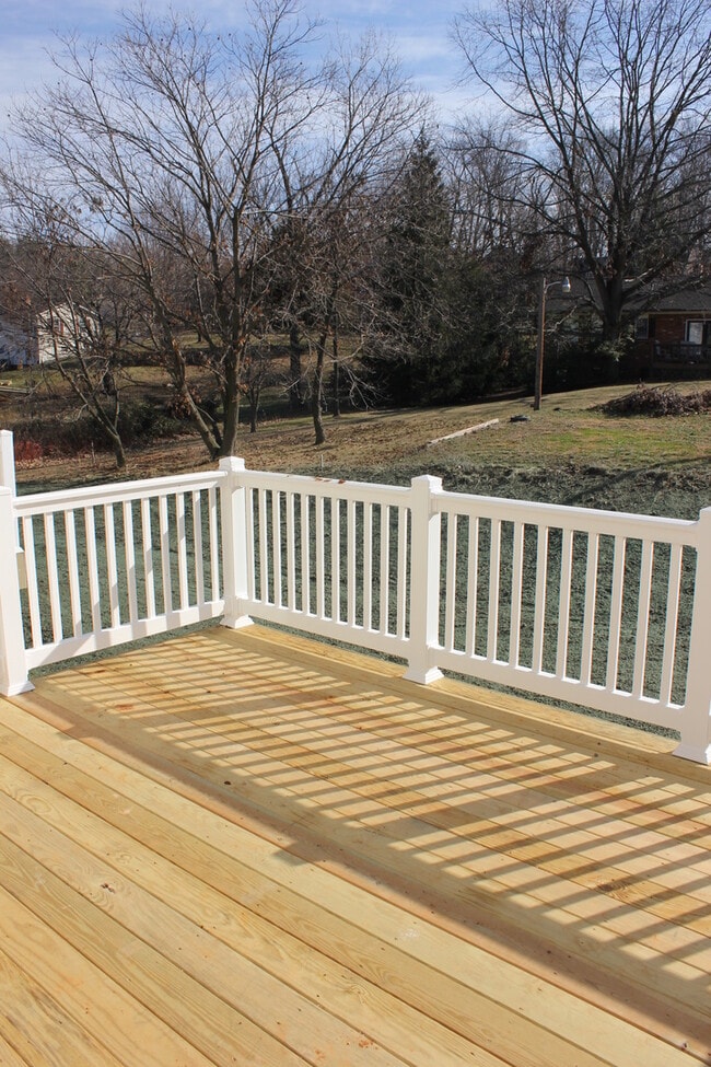 1459 Taylor Grove Ln in Harrisonburg, VA - Building Photo - Building Photo