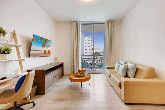 777 N Ocean Dr