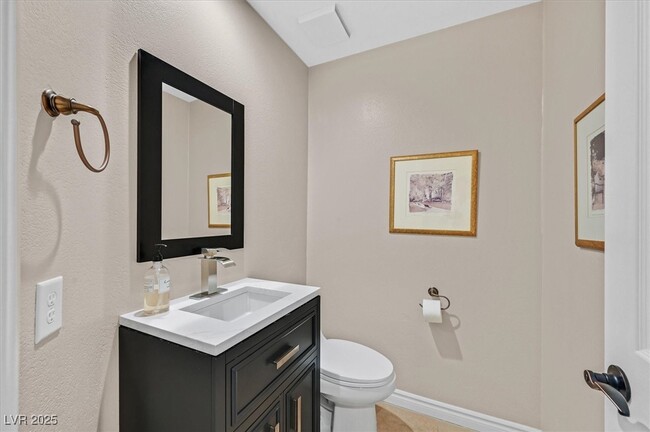 property at 8161 Round Hills Cir
