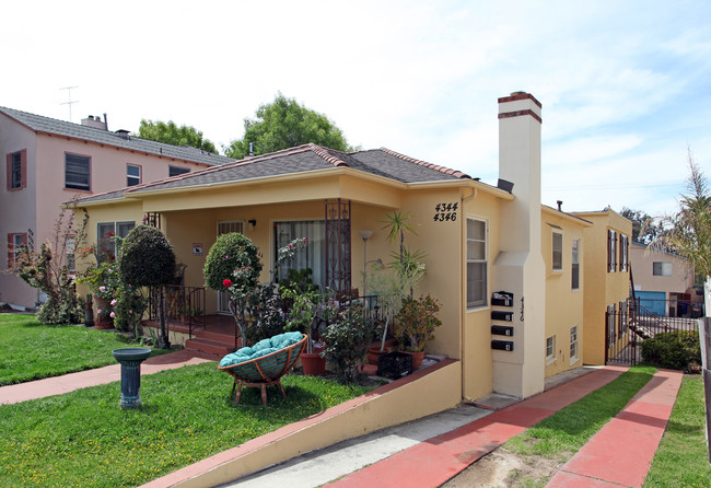 4344-4346 Arizona St in San Diego, CA - Foto de edificio - Building Photo
