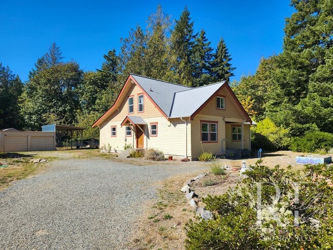 property at 225 Sunnyhill Rd W