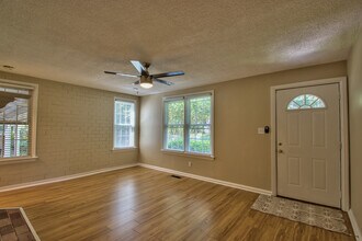 301 Cactus St in Tallahassee, FL - Building Photo - Building Photo