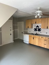 9 Holland Rd in Worcester, MA - Building Photo - Building Photo
