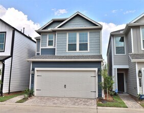 10413 Harmon Smith Dr. in Houston, TX - Building Photo - Building Photo