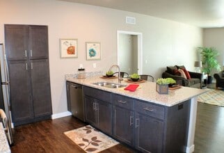 1825 Caleb Ct in North Liberty, IA - Building Photo - Building Photo