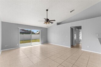 408 Magpie Ct in Kissimmee, FL - Building Photo - Building Photo