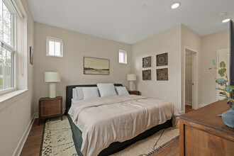 Riverpointe Cheshire in Cheshire, CT - Building Photo - Interior Photo