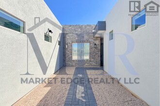 16165 E Lowden Ct in Scottsdale, AZ - Building Photo - Building Photo