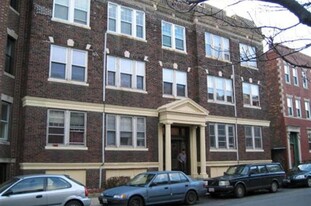 318 Summit Ave, Unit 8 in Boston, MA - Building Photo - Building Photo