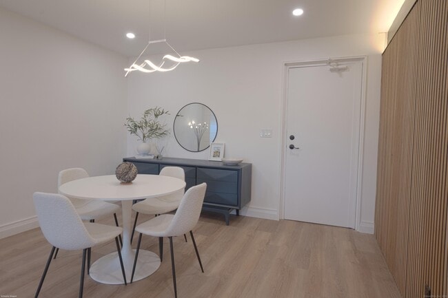 7 4th St in Stamford, CT - Building Photo - Building Photo