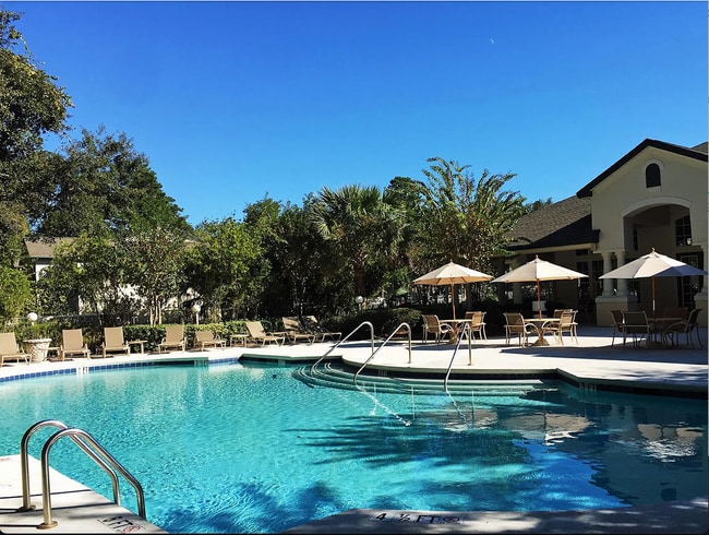 897 Fording Island Rd, Unit 1313 in Bluffton, SC - Foto de edificio - Building Photo