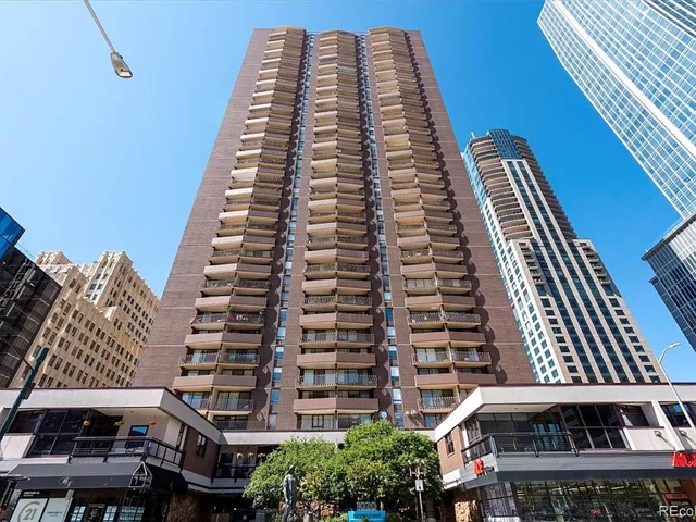 1020 15th St, Unit 19G in Denver, CO - Foto de edificio