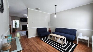 440 Garcia Dr in Virginia Beach, VA - Building Photo - Building Photo