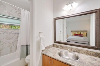 1777 Venice Ln in North Miami, FL - Building Photo - Building Photo