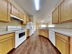 2815 Spoonbill Trail in Orange Park, FL - Building Photo - Building Photo
