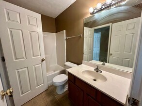 221 Simba Way in Lexington, KY - Building Photo - Building Photo