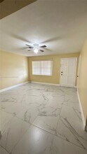 9469 SW 51st Ct in Cooper City, FL - Building Photo - Building Photo