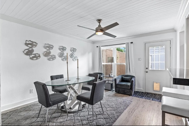 13340 Kit Ln in Dallas, TX - Building Photo - Building Photo