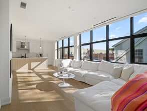 116 Sherman St in Fairfield, CT - Building Photo - Building Photo