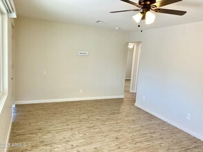 11108 W Missouri Ave in Youngtown, AZ - Building Photo - Building Photo