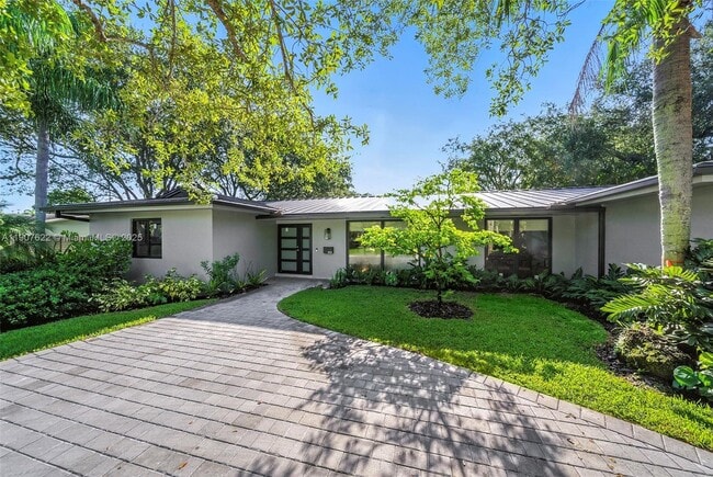 property at 15121 SW 69th Ct