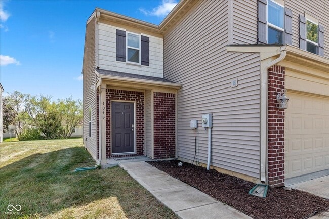 1049 Taurus Ct in Franklin, IN - Foto de edificio - Building Photo