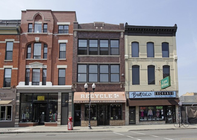 1474 N Milwaukee Ave in Chicago, IL - Building Photo - Building Photo