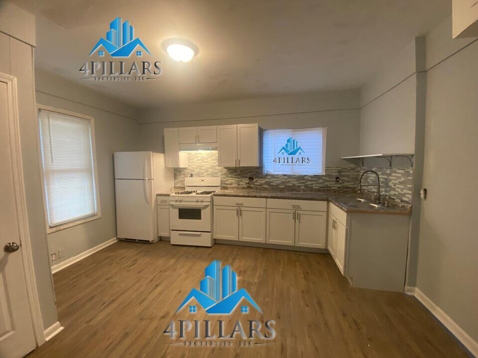 155 142nd St-Unit -1 in Hammond, IN - Building Photo