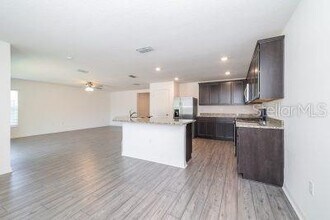 365 Kensington View Dr in Winter Haven, FL - Building Photo - Building Photo