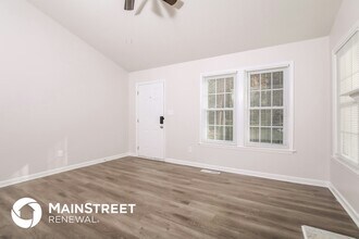 1028 Roundtable Ct in Knightdale, NC - Foto de edificio - Building Photo