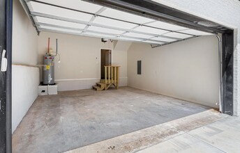 619 Whitham Ave in Fayetteville, AR - Building Photo - Building Photo