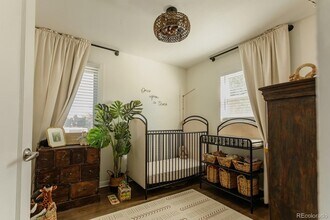 4801 E Missouri Ave in Denver, CO - Foto de edificio - Building Photo