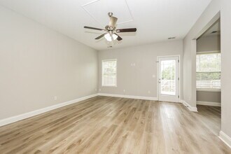 1221 Catawba Way in Murfreesboro, TN - Building Photo - Building Photo