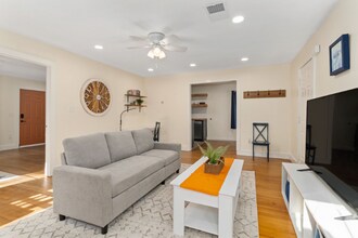 725 Panhandle St in Denton, TX - Building Photo - Building Photo
