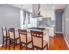 35 Lonsdale St-Unit -3 in Boston, MA - Building Photo - Building Photo