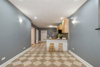 3350 W Division St in Chicago, IL - Building Photo - Building Photo